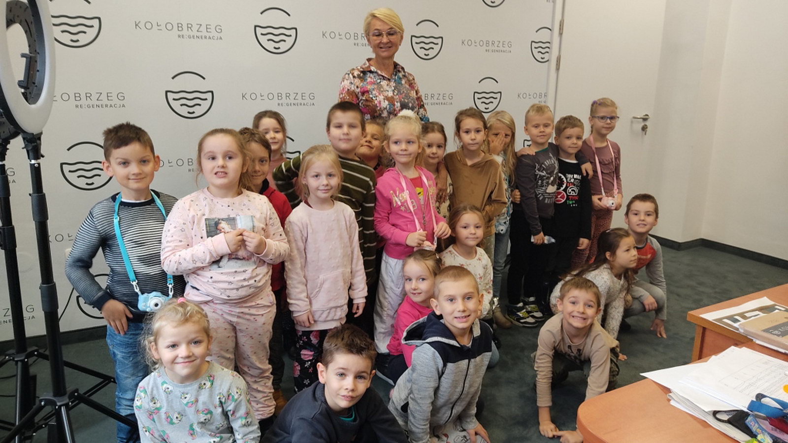 Dzieci z grupy 6 z wizytą u Pani Prezydent